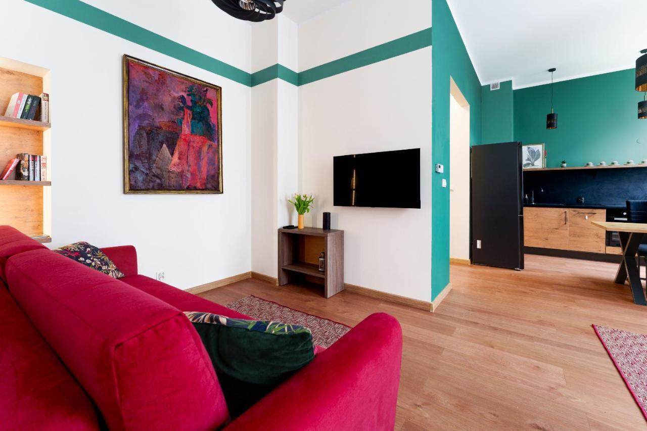 Apartament Inspirujacy - Z Prywatnym Monitorowanym Parkingiem - 4 Osobowy - Space Apart Jelenia Góra Buitenkant foto
