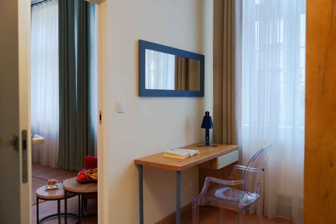Apartament Inspirujacy - Z Prywatnym Monitorowanym Parkingiem - 4 Osobowy - Space Apart Jelenia Góra Buitenkant foto